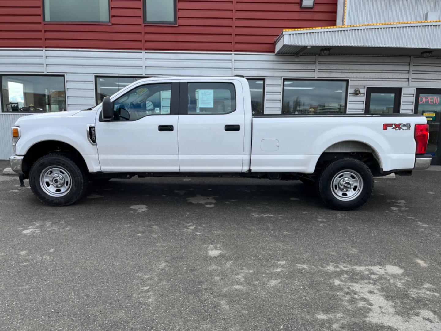 2021 WHITE FORD F-350 SUPER DUT XL (1FT8W3B60ME) with an 6.2L engine, Automatic transmission, located at 1960 Industrial Drive, Wasilla, 99654, (907) 274-2277, 61.573475, -149.400146 - Photo#1